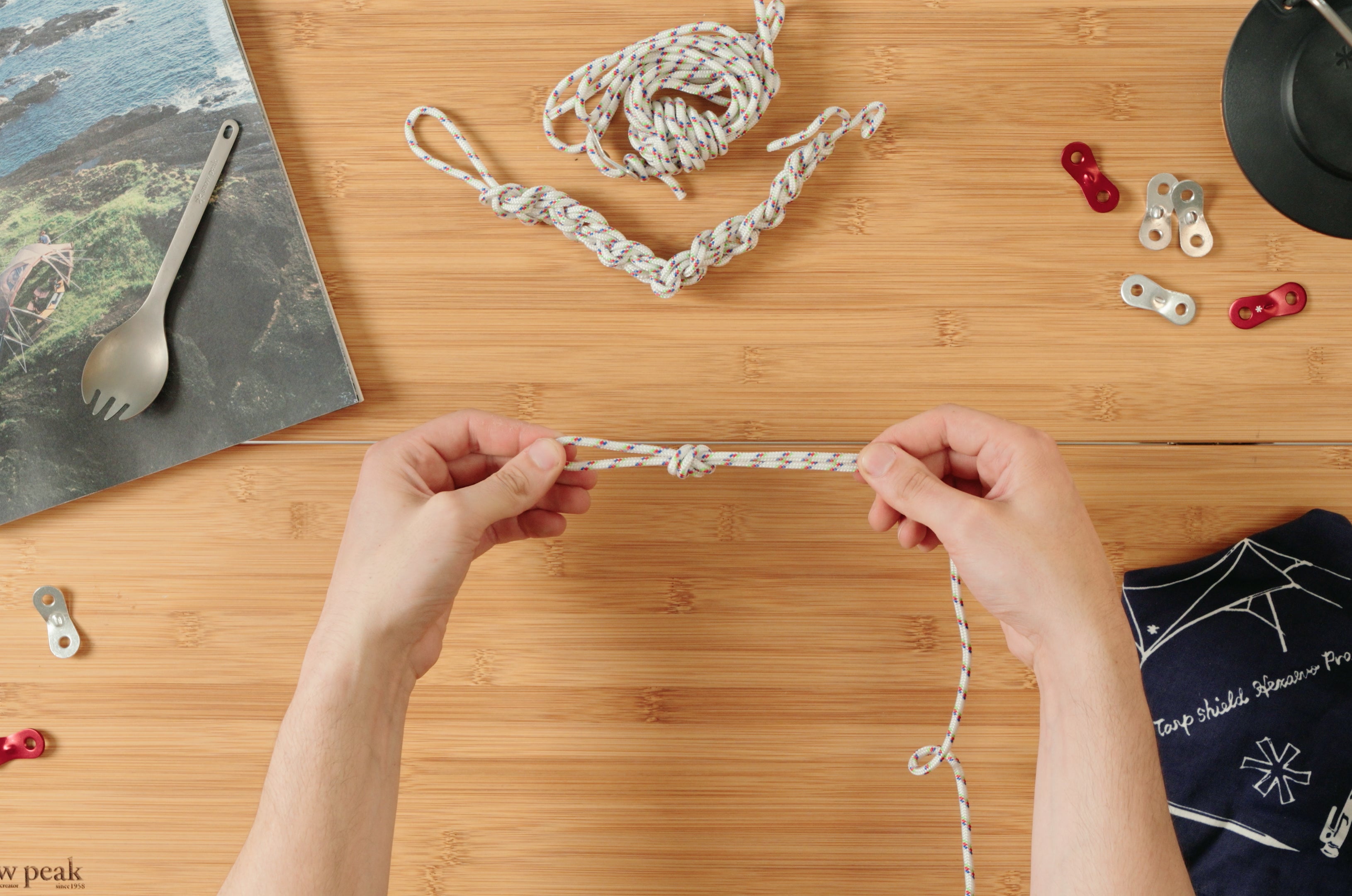 Method 1 for 8-2-alpha knot tying. (A) Make an overhand loop in the