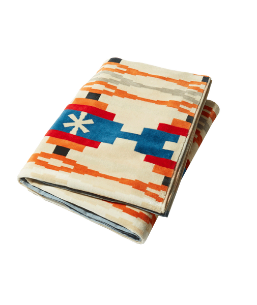 Pendleton Towel Blanket – Snow Peak